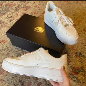 Nike Air Force 1 Sage Low Size 8! NWT